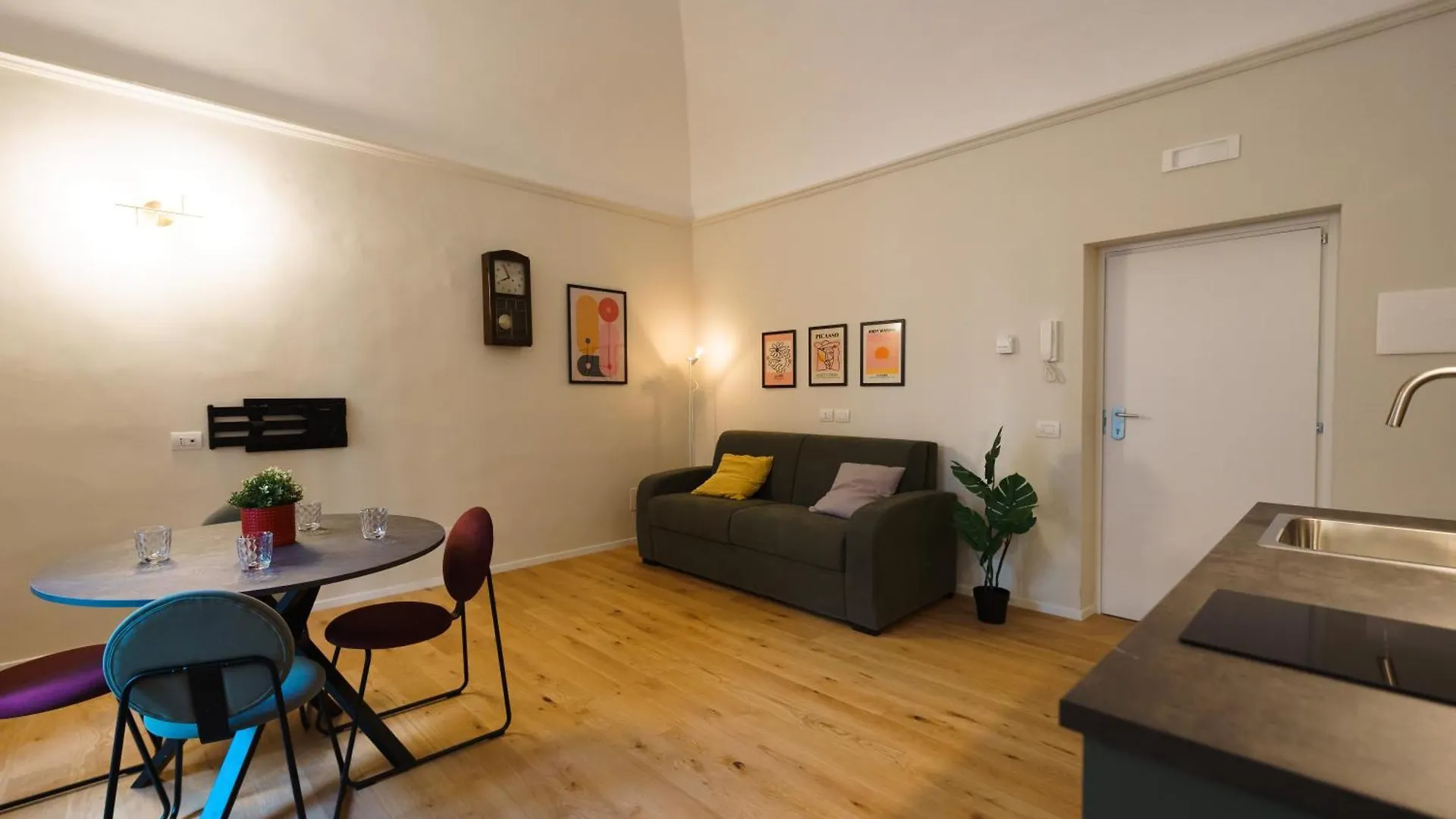 Apartament Mammamia Bari 0*,